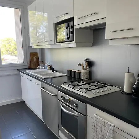 아파트 For 6 With Terrace 100 M From The Sea Saint-Raphaël