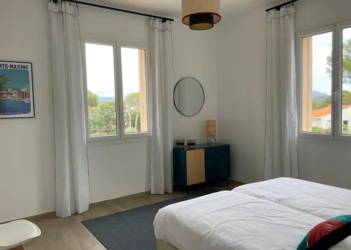 For 6 With Terrace 100 M From The Sea *